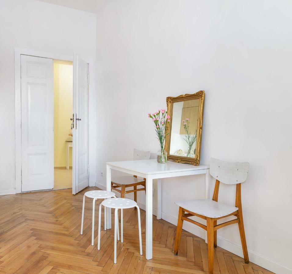 Apartamenty St Martin Poznan Centrum Екстериор снимка